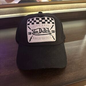 Von Dutch Hat